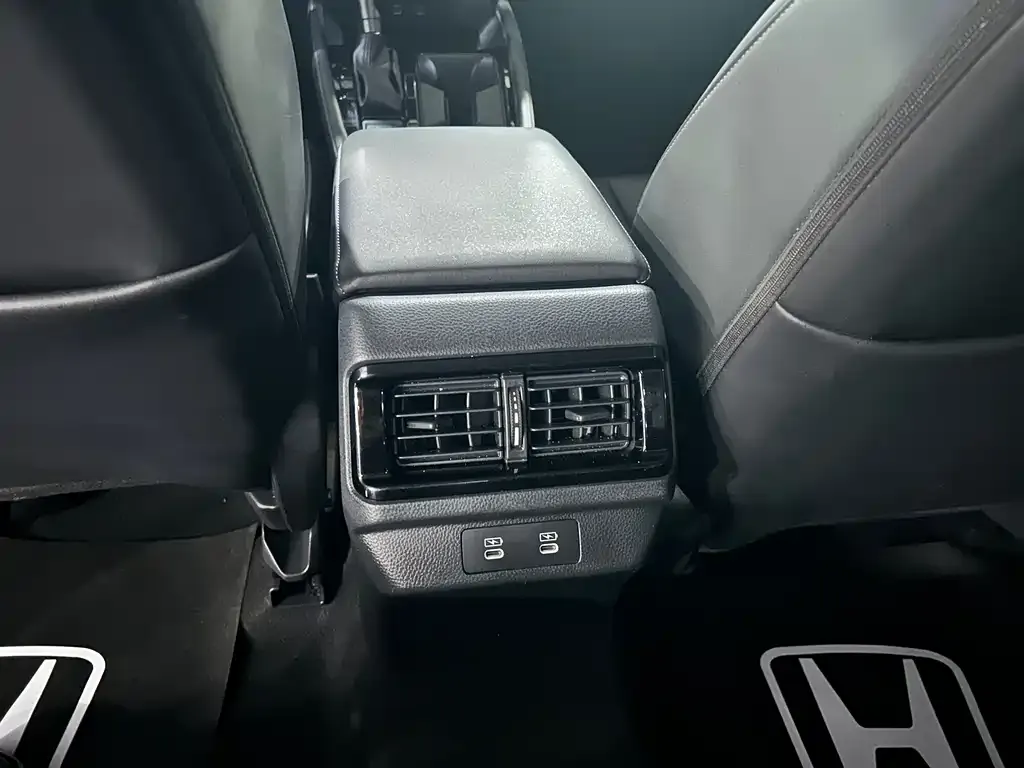 Honda Accord — фото 5