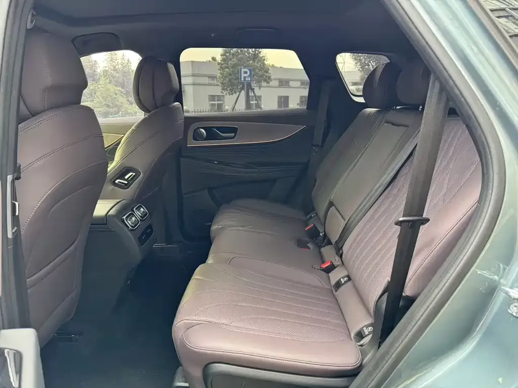 Chery Tiggo 9 — фото 10