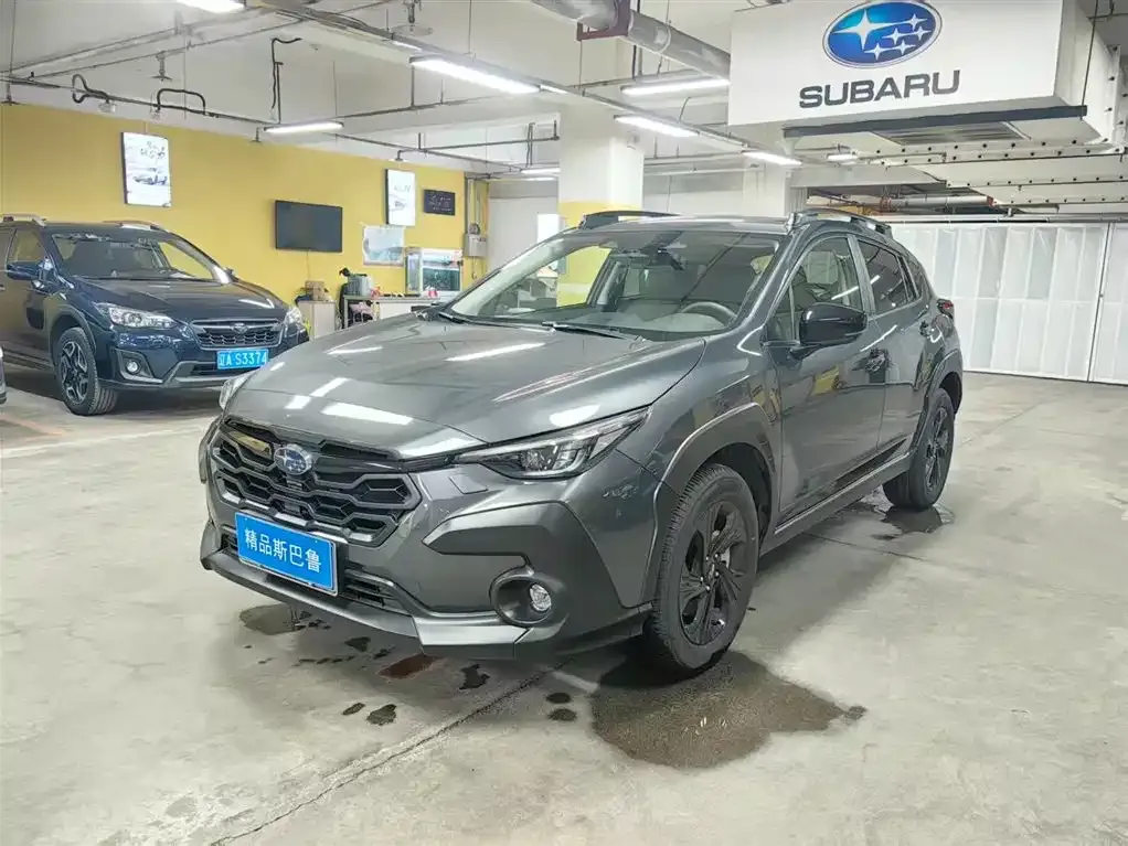Subaru Crosstrek — фото 1