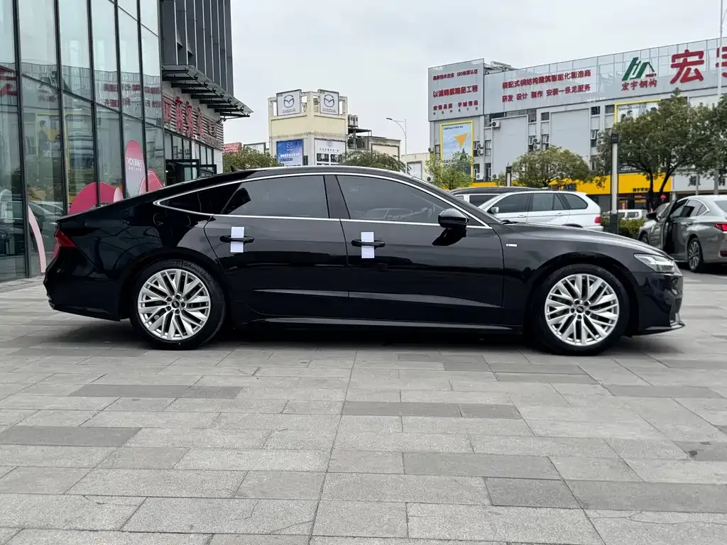 Audi A7 — фото 5