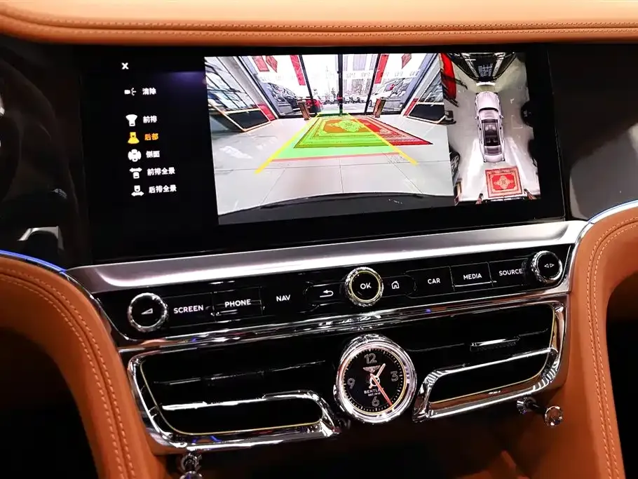 Bentley Flying Spur — фото 5
