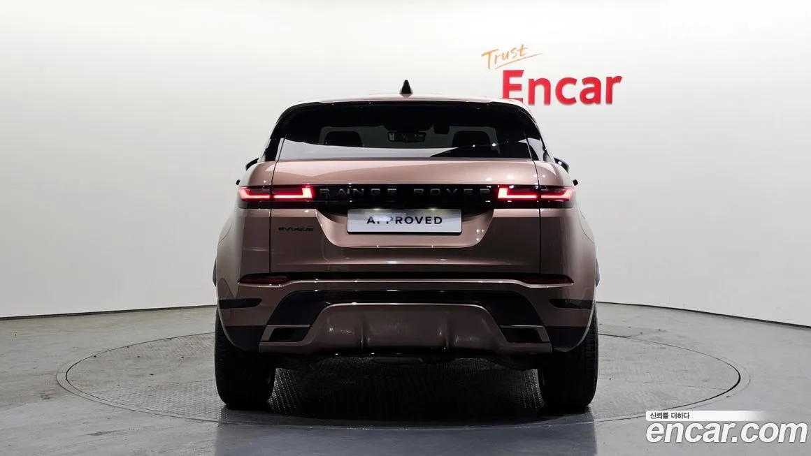 Land Rover Range Rover Evoque — фото 8