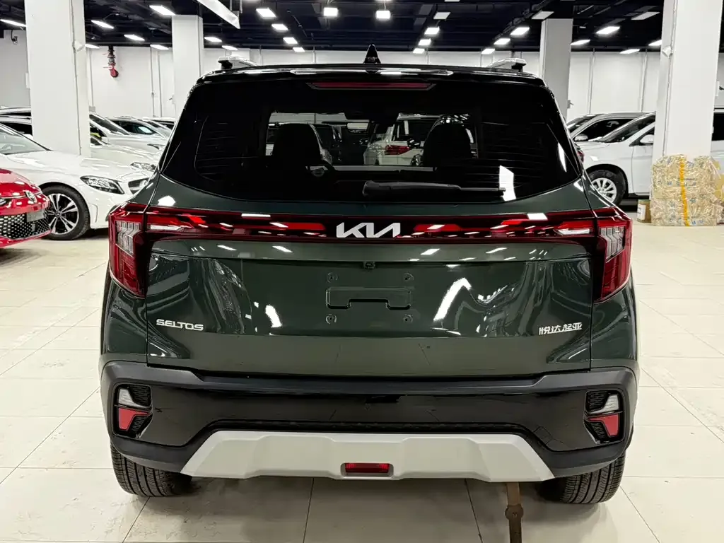 Kia Seltos — фото 4