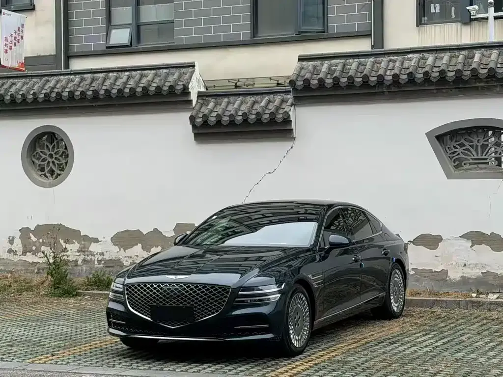 Genesis G80 — фото 1