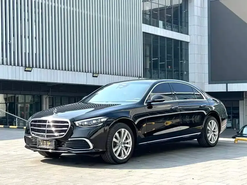 Mercedes-Benz S-Class — фото 1