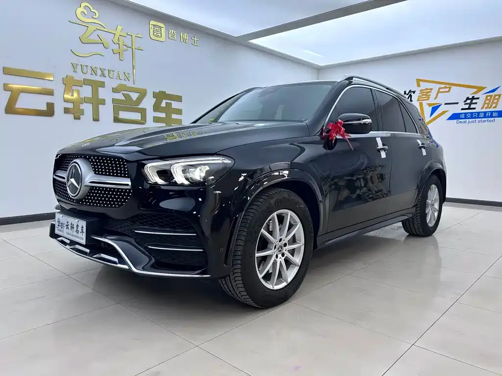 Mercedes-Benz GLE — фото 1