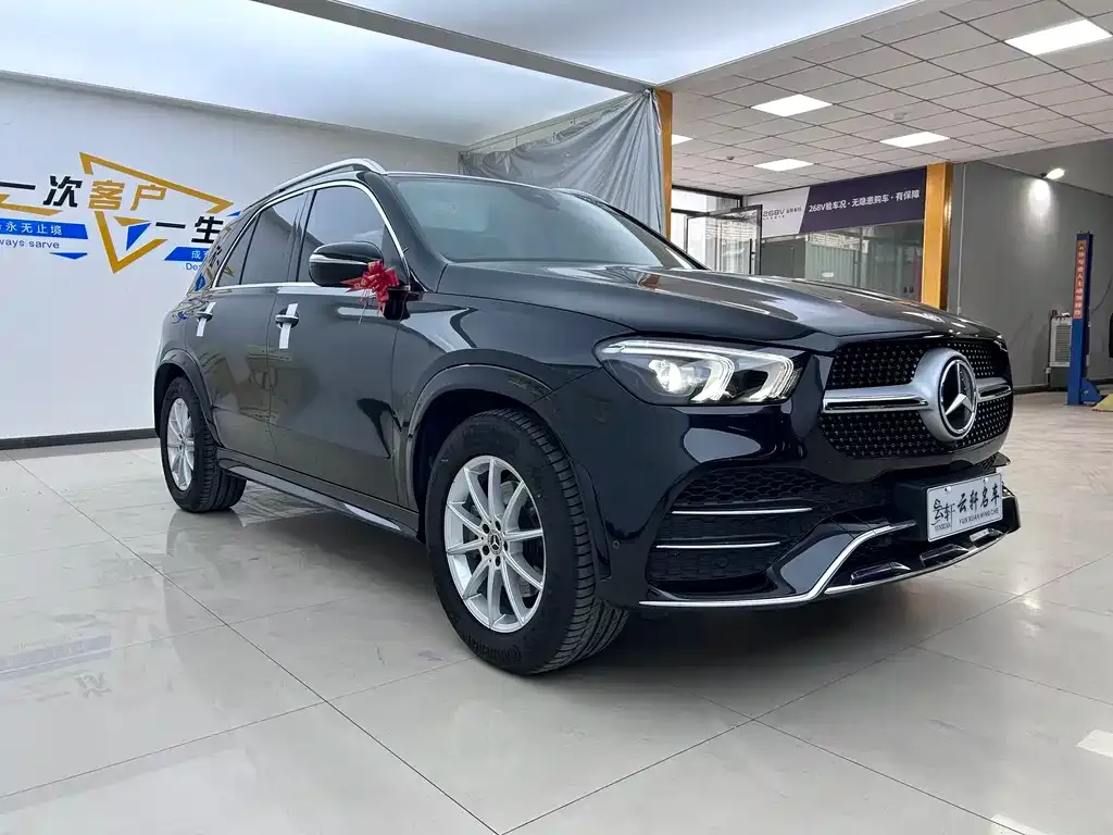 Mercedes-Benz GLE — фото 9