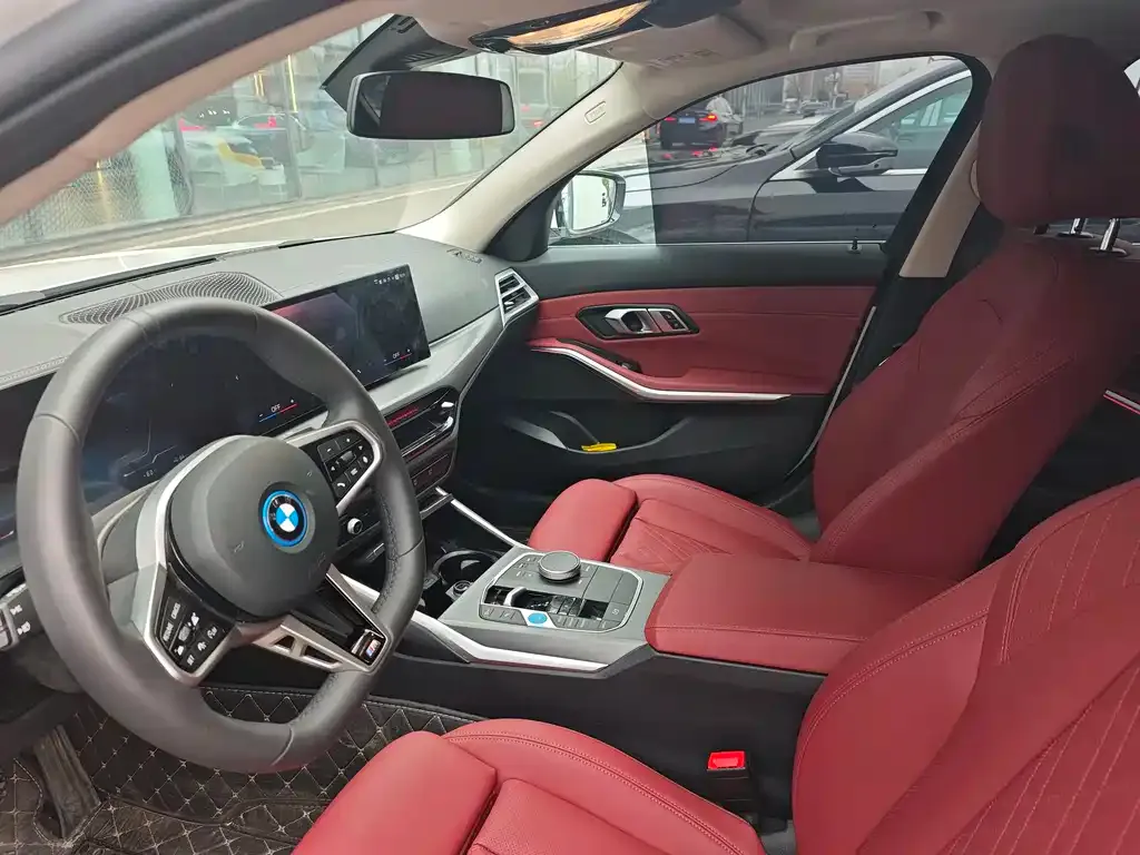 BMW i3 — фото 6