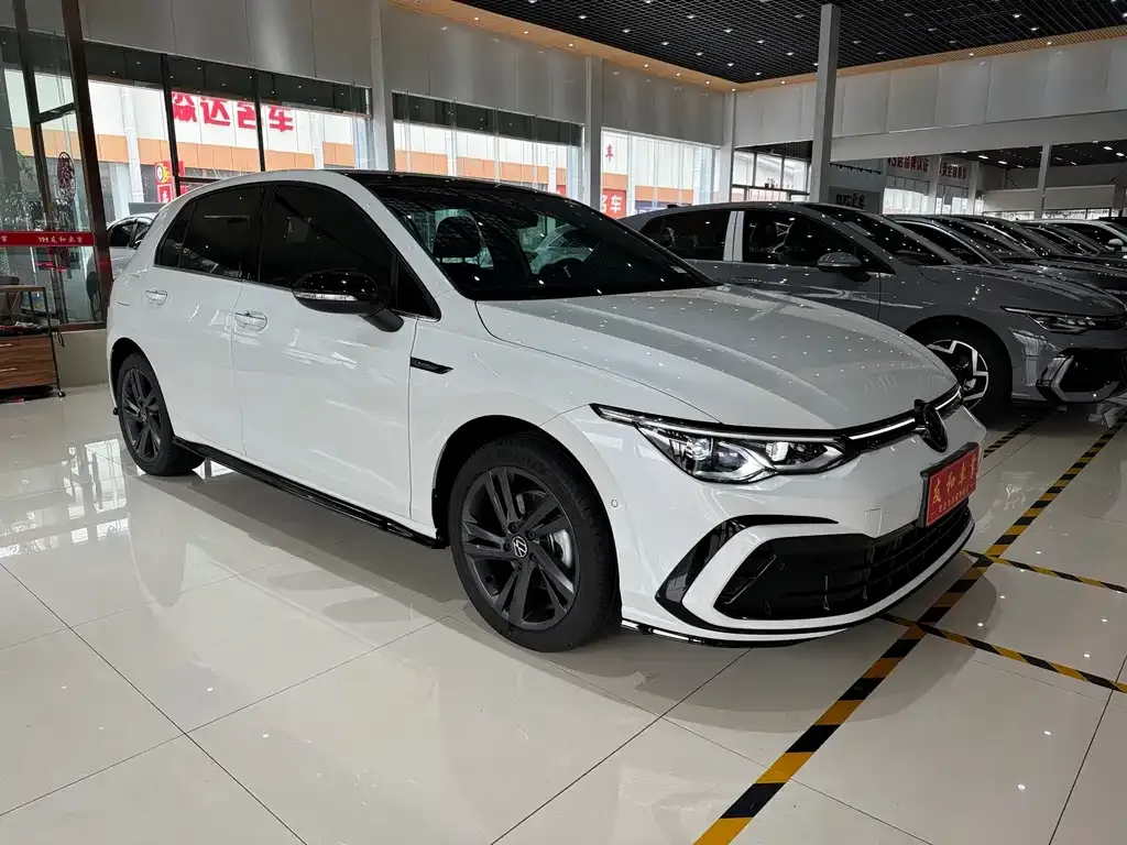 Volkswagen Golf — фото 2