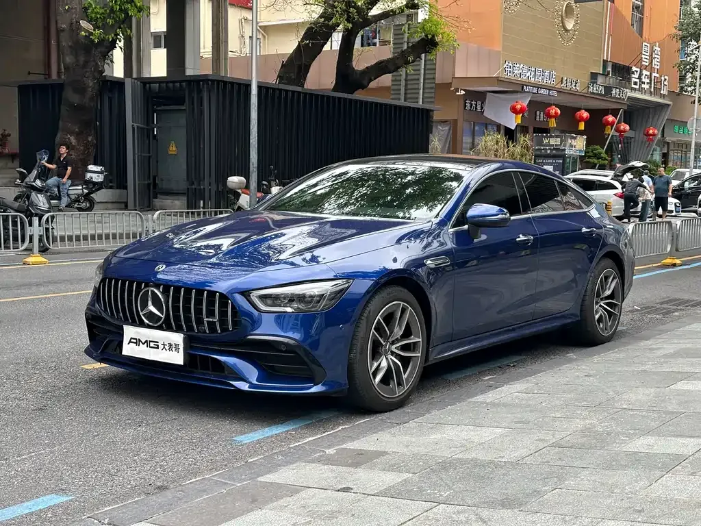 Mercedes-Benz AMG GT — фото 1