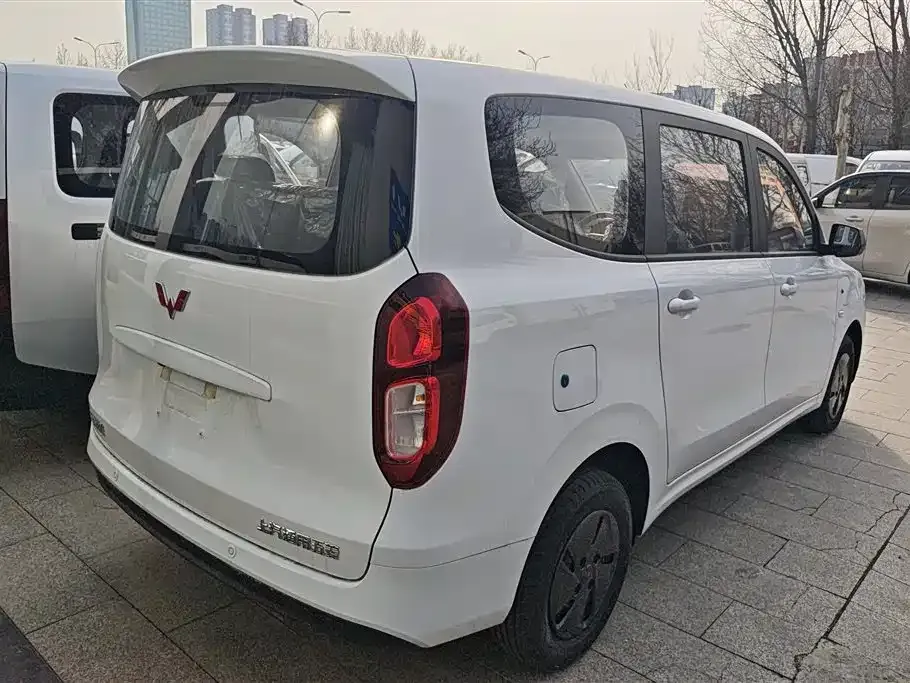 Wuling Hongguang EV — фото 10