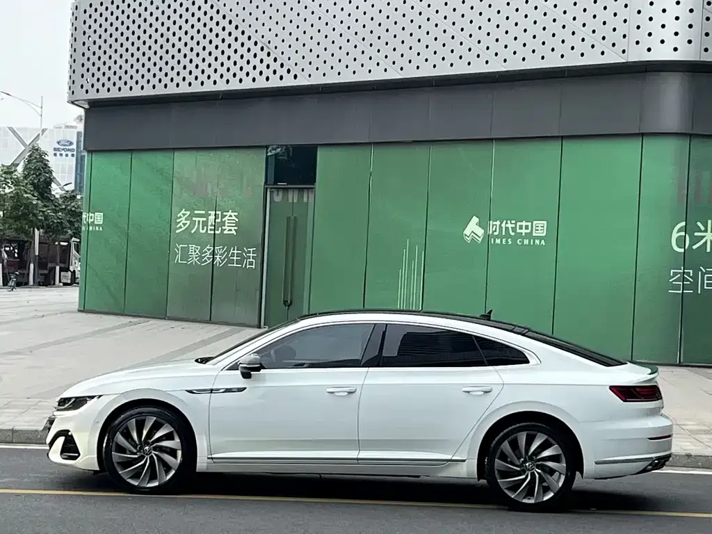 Volkswagen CC — фото 3