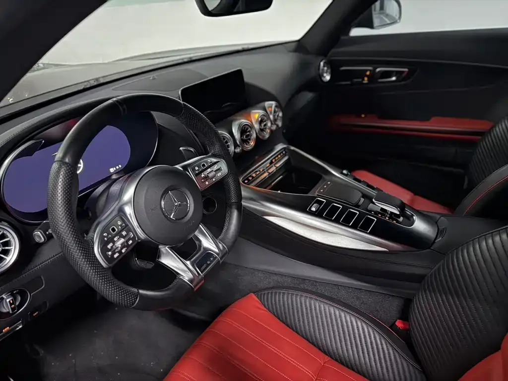 Mercedes-Benz AMG GT — фото 7
