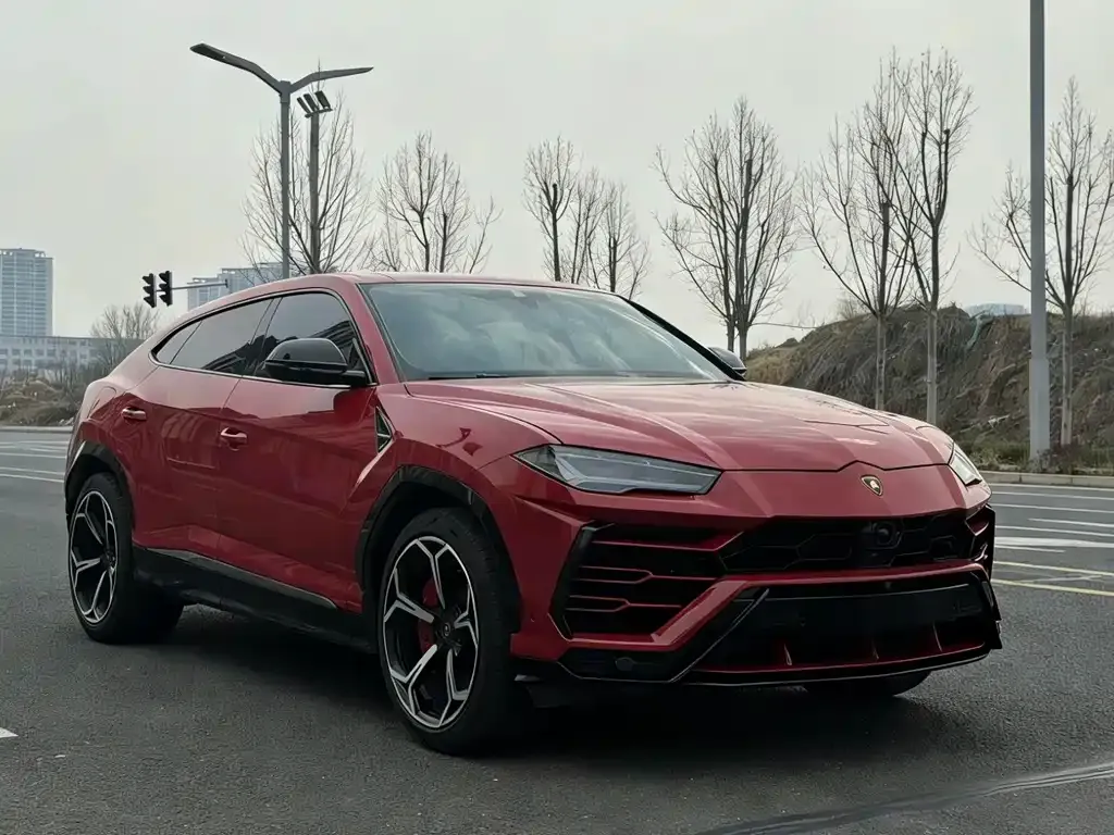 Lamborghini Urus — фото 4