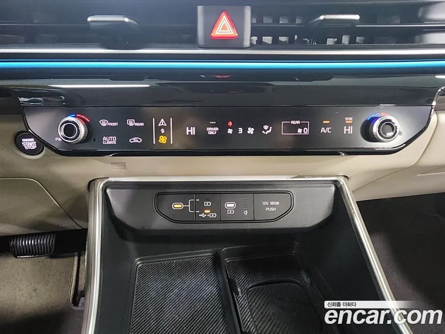 Kia Carnival — фото 10