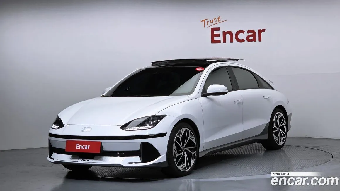 Hyundai Ioniq6 — фото 1