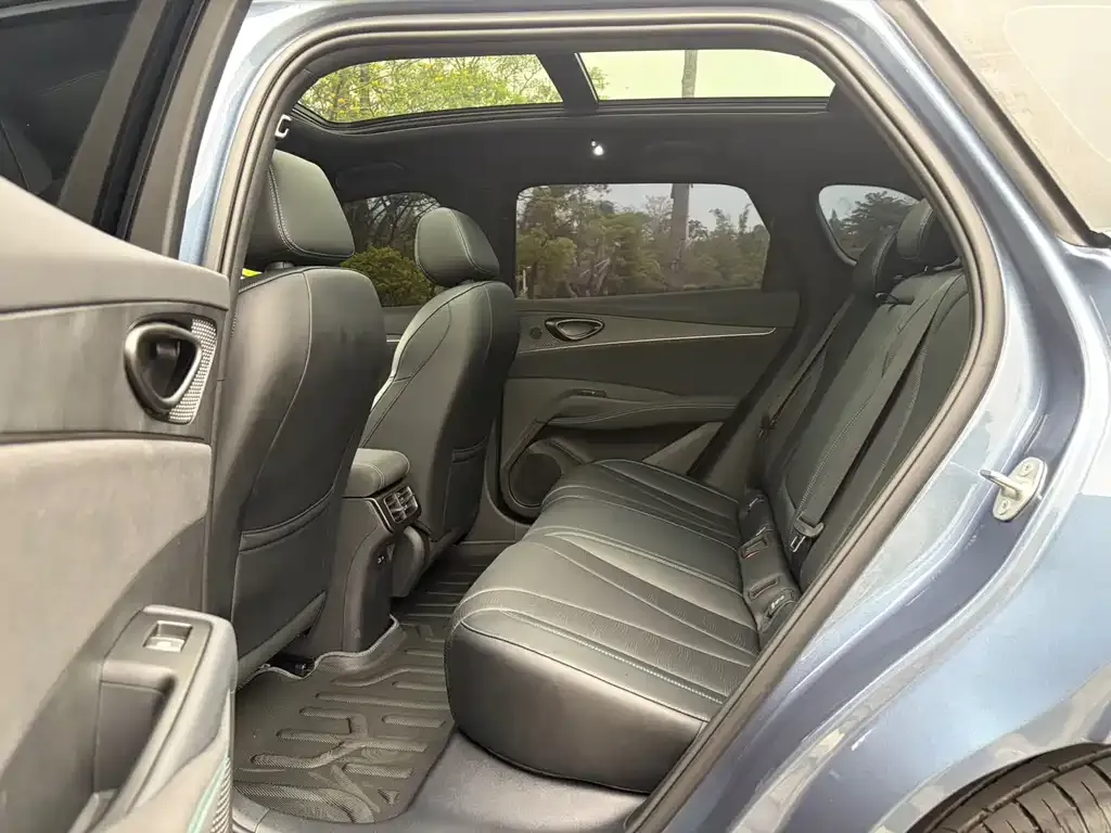 BYD Seal 06 DM-i Touring Edition — фото 3