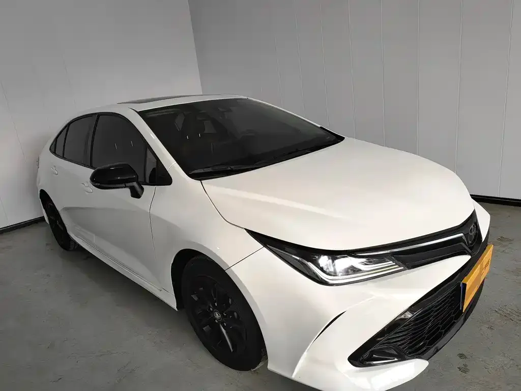 Toyota Corolla — фото 2