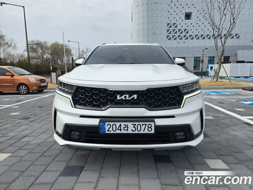 Kia Sorento — фото 4