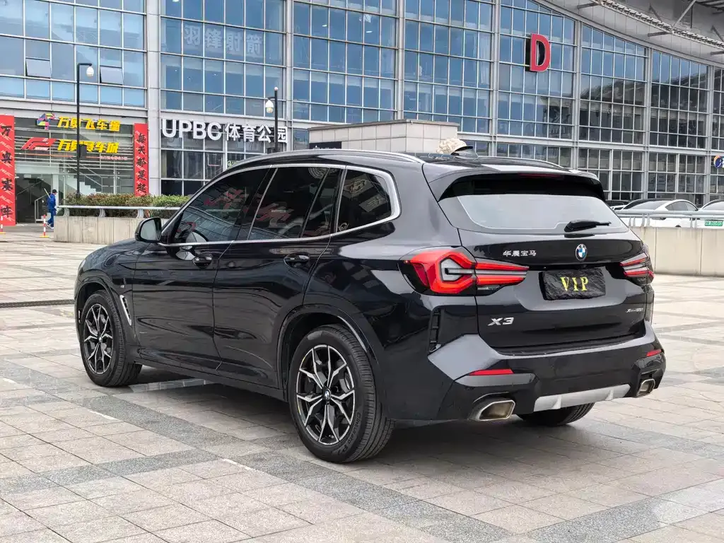 BMW X3 — фото 10