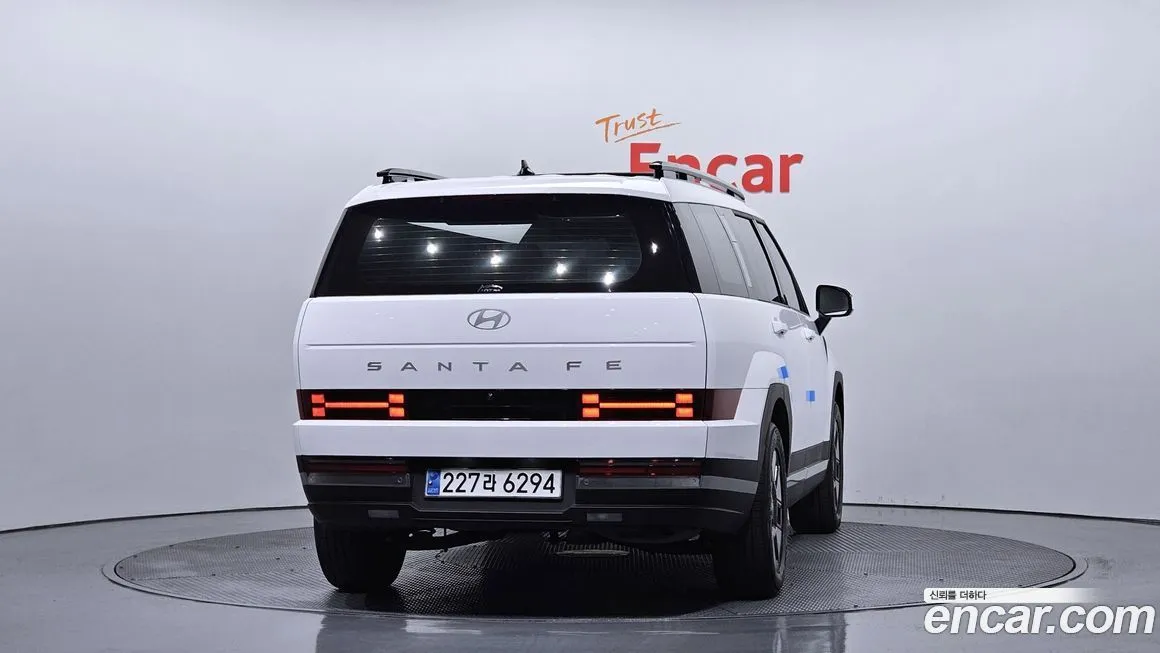 Hyundai Santafe — фото 3