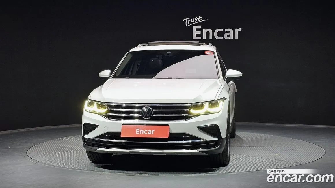 Volkswagen Tiguan — фото 2
