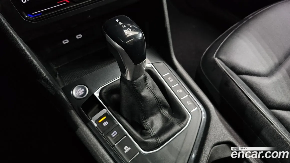 Volkswagen Tiguan — фото 8