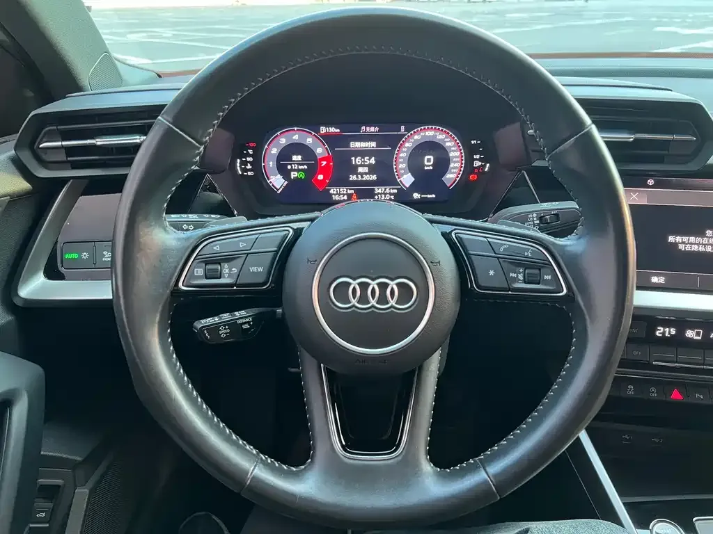 Audi A3 — фото 3