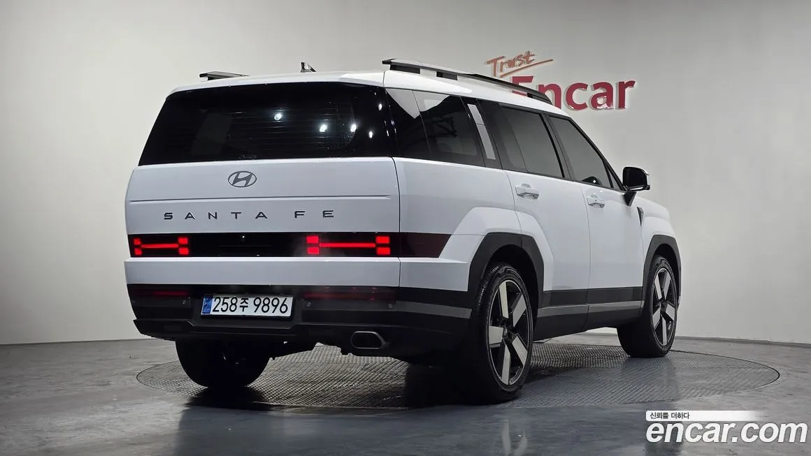 Hyundai Santafe — фото 9
