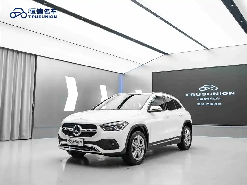 Mercedes-Benz GLA — фото 3