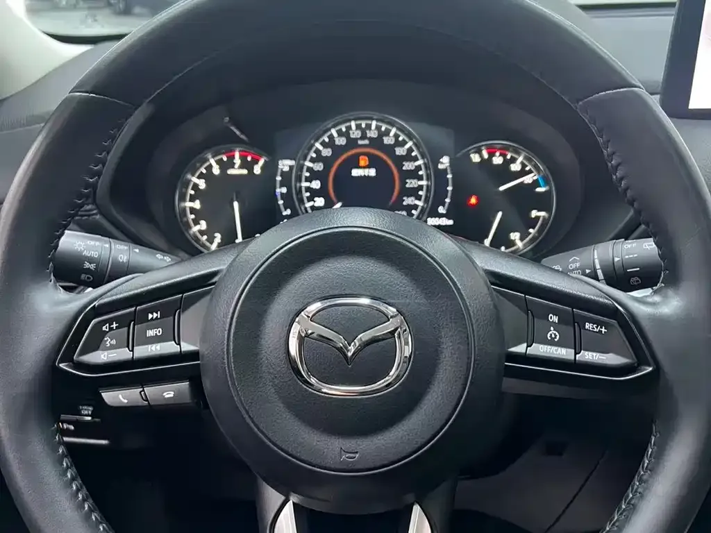 Mazda CX-5 — фото 10