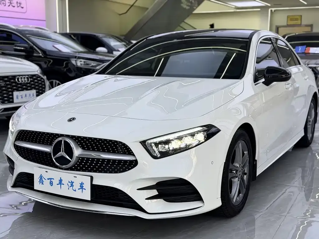 Mercedes-Benz A-Class — фото 1
