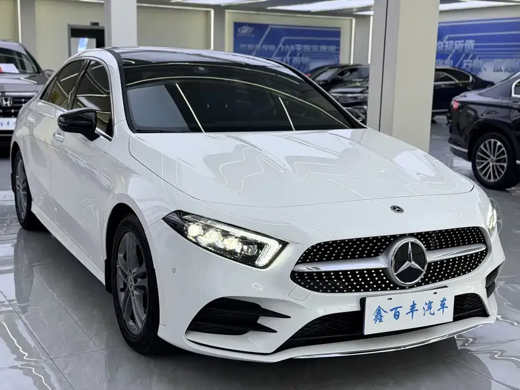 Mercedes-Benz A-Class — фото 7