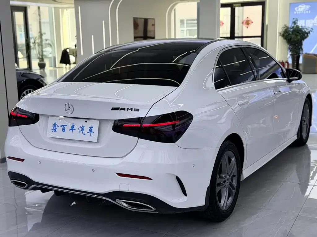 Mercedes-Benz A-Class — фото 9