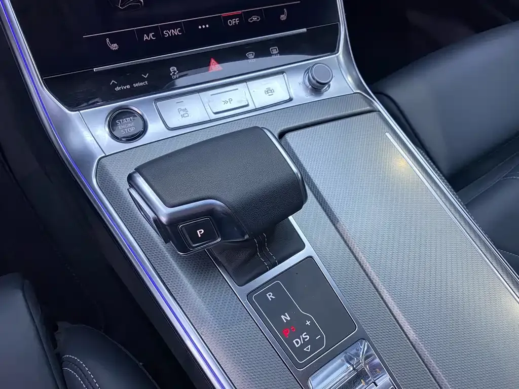 Audi A7 — фото 9
