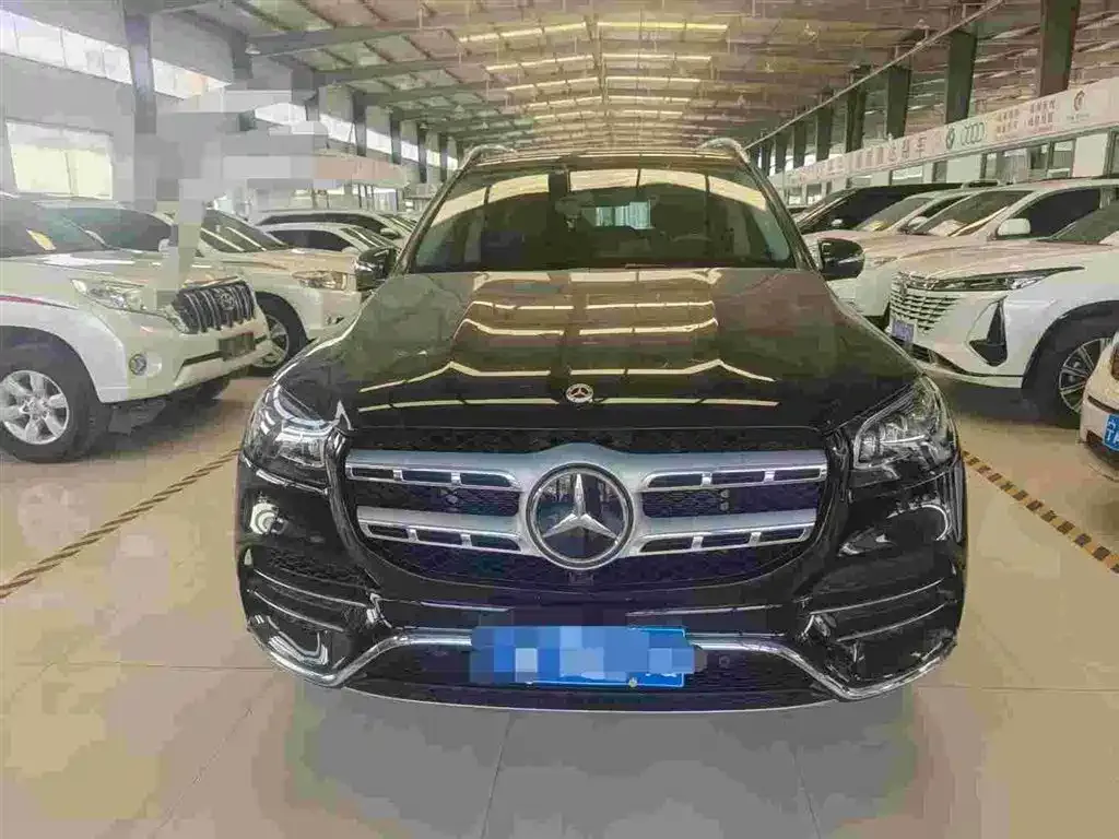 Mercedes-Benz GLS — фото 1