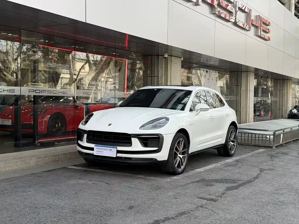 Porsche Macan — фото 1