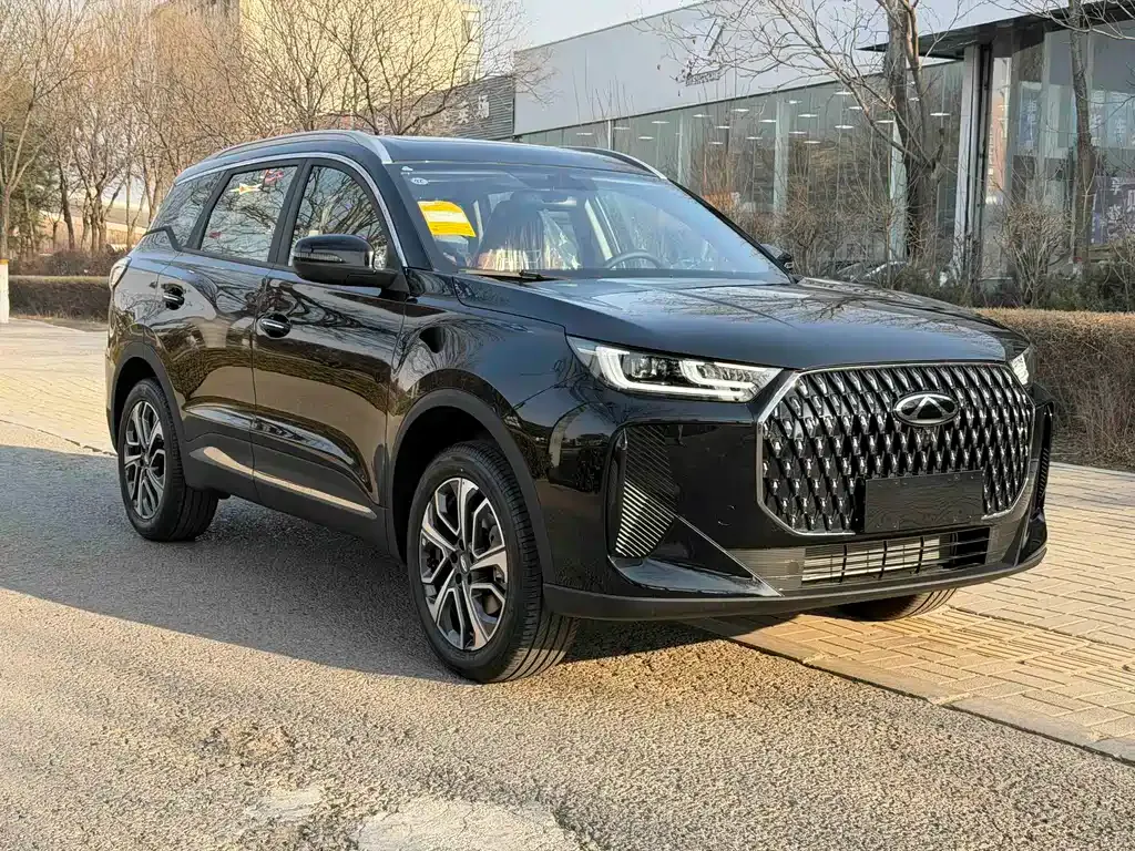 Chery Tiggo 7 PLUS — фото 9