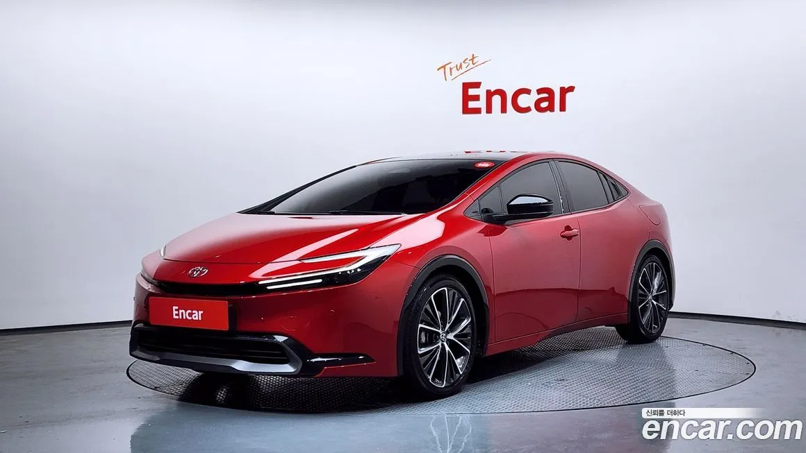 Toyota Prius — фото 1