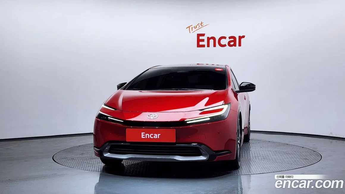 Toyota Prius — фото 7