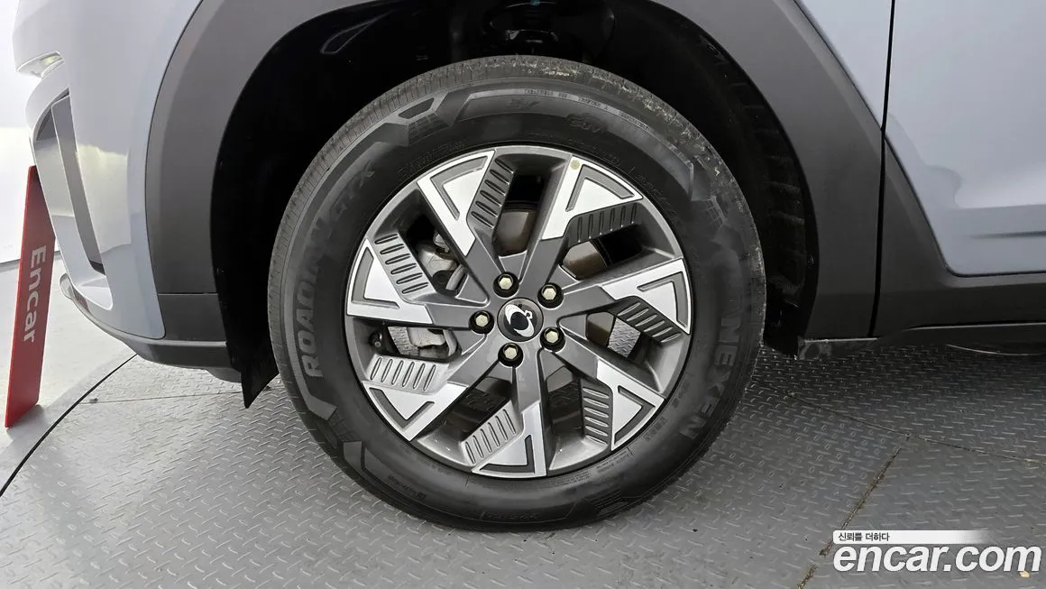 KG Mobility (Ssangyong) Torres — фото 10