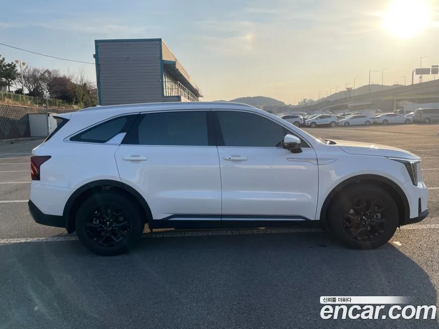 Kia Sorento — фото 3