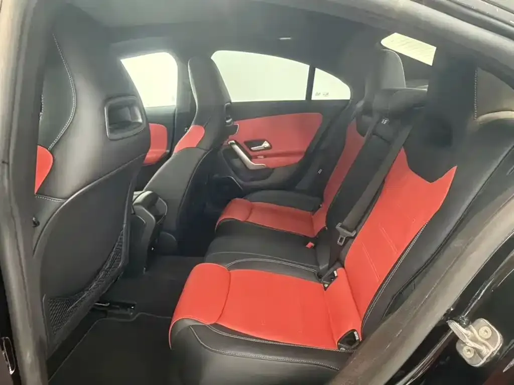 Mercedes-Benz A-Class AMG — фото 5