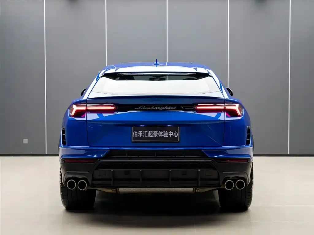 Lamborghini Urus — фото 2