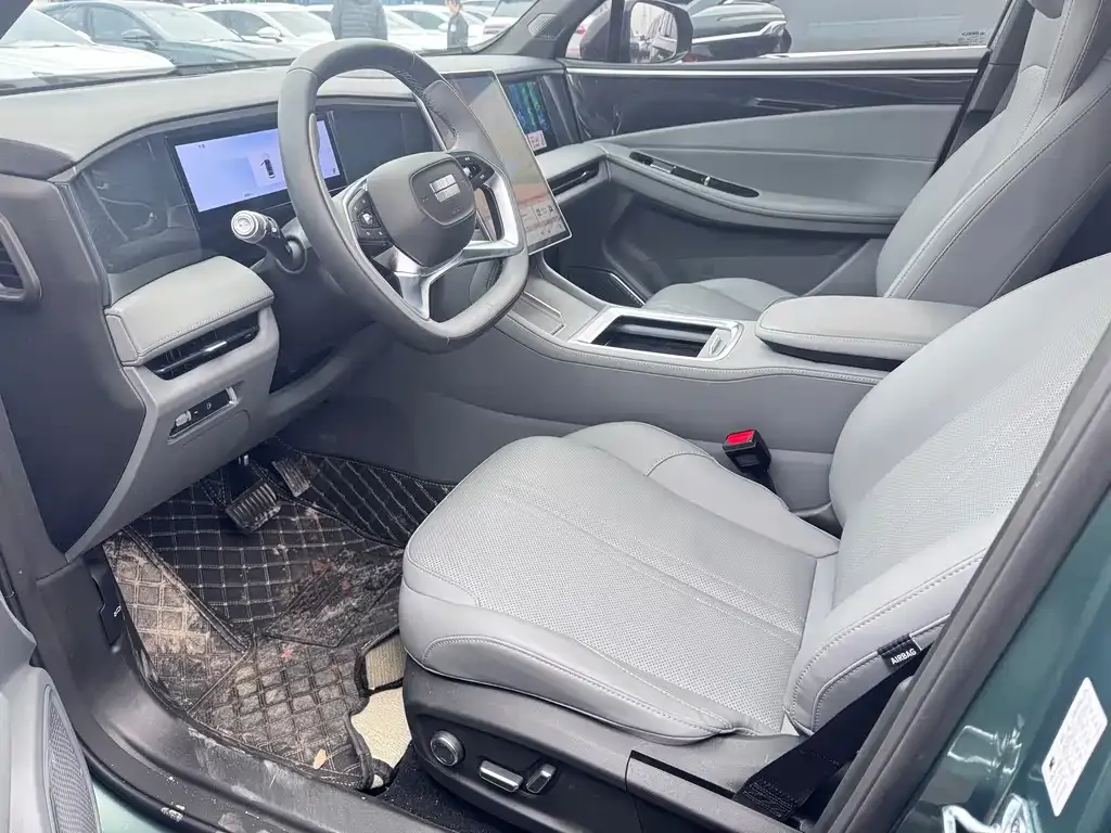 Geely Galaxy L7 — фото 9