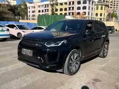 Land Rover Discovery Sport — фото 1