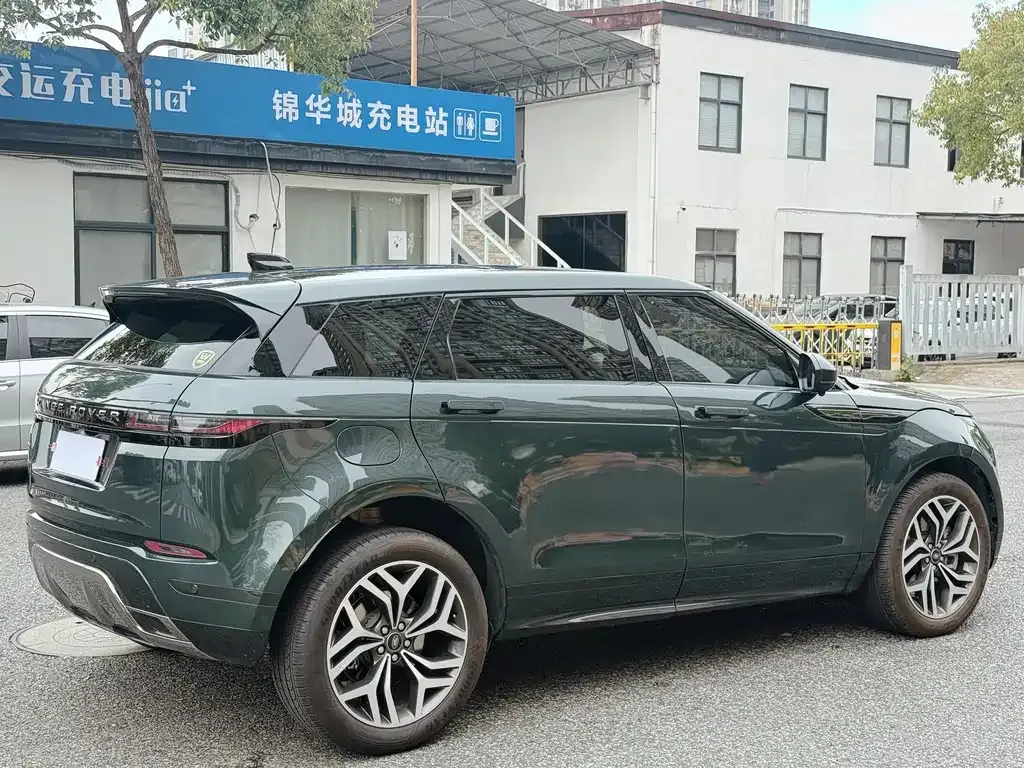 Land Rover Evoque — фото 9
