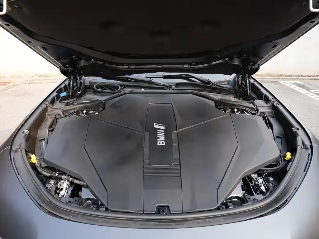 BMW i7 — фото 4