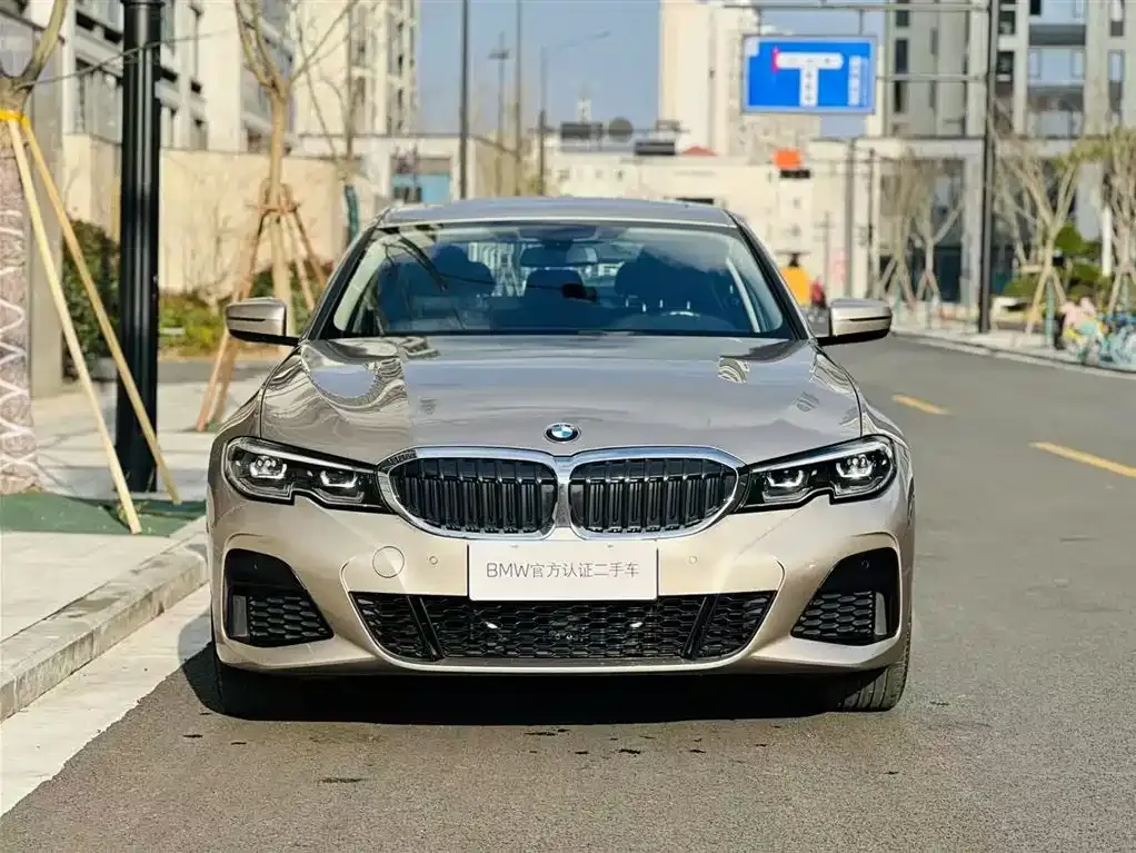 BMW 3 Series — фото 1
