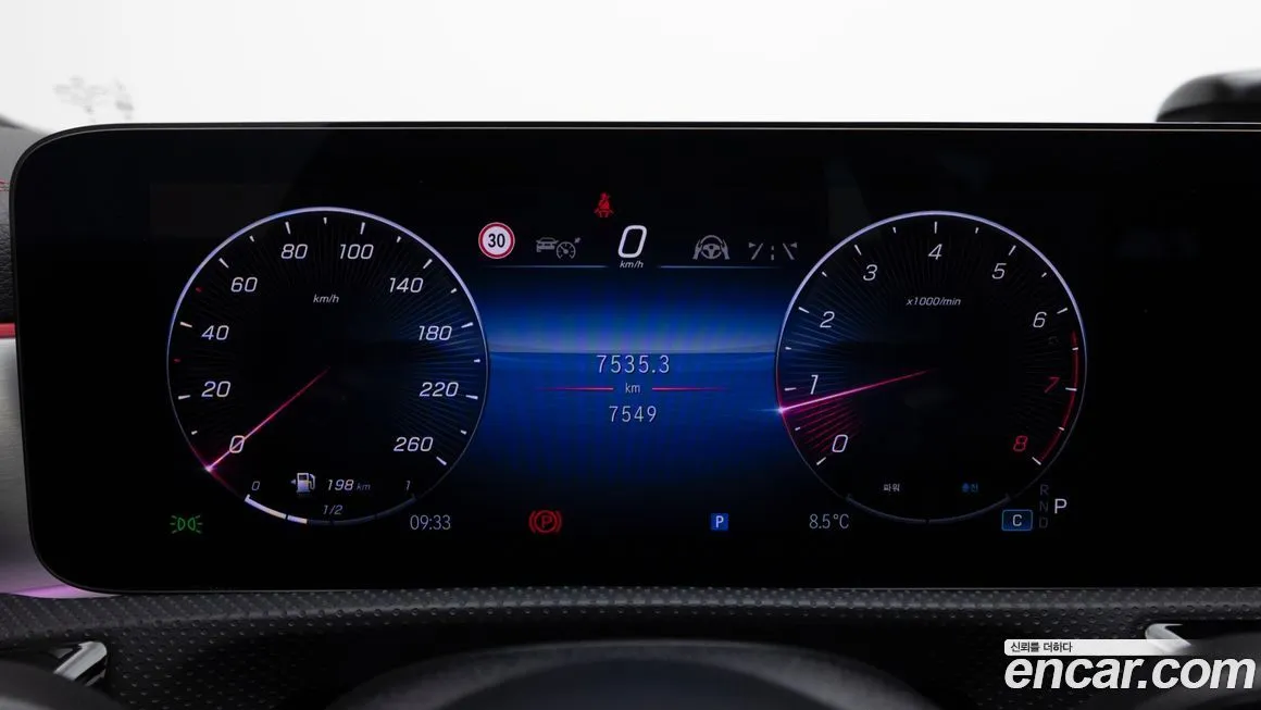 Mercedes-Benz CLA-Class — фото 10